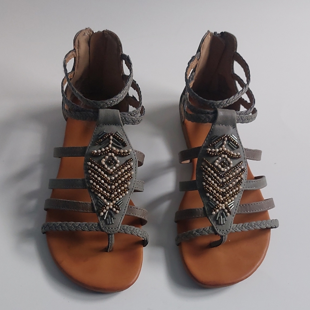 SO Taupe Braided Beaded T-Strap Sandals